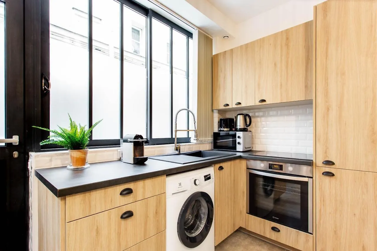 Appartement Cmg Oberkampf/ Charonne C *